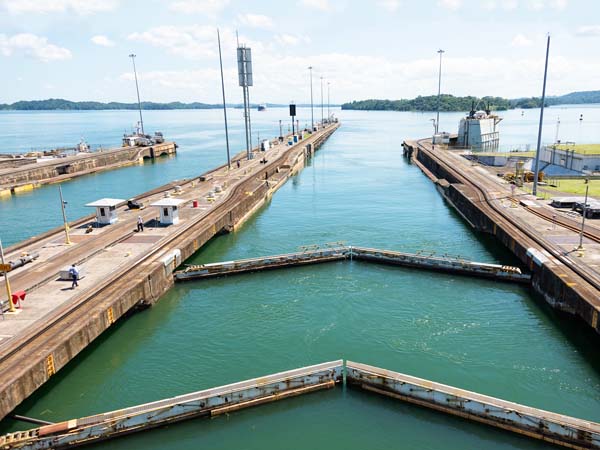 Panamakanal Kreuzfahrt April 2026 buchen